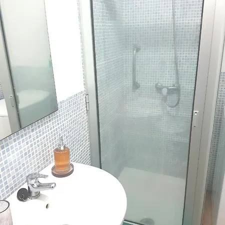 Estudio Seguro Del Sol, Cerca De Playa Jardin 아파트 *